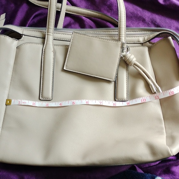 Nine West beige shoulder bag - Picture 10 of 10